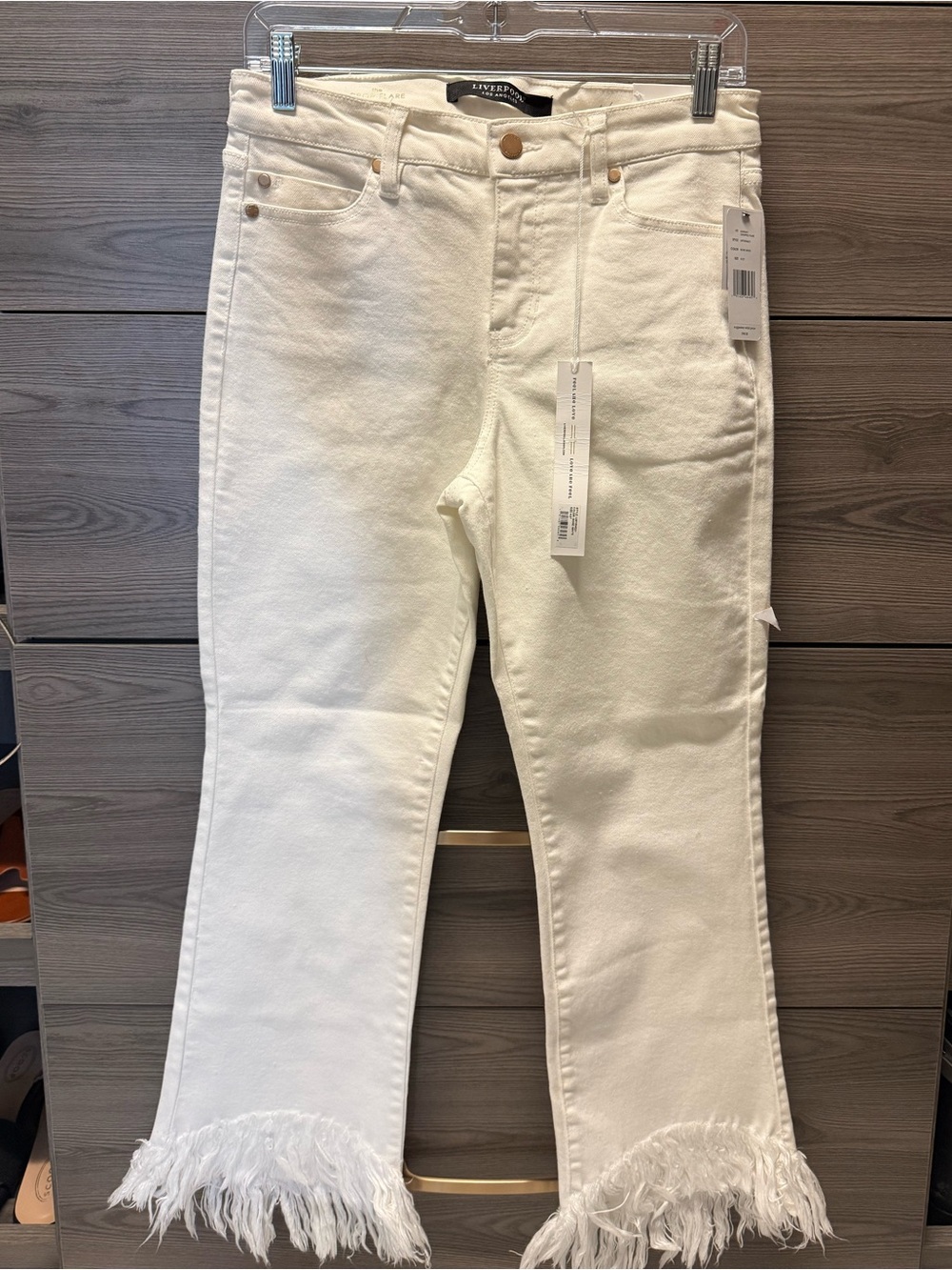 Love White Cropped Jeans with Frayed Ankle